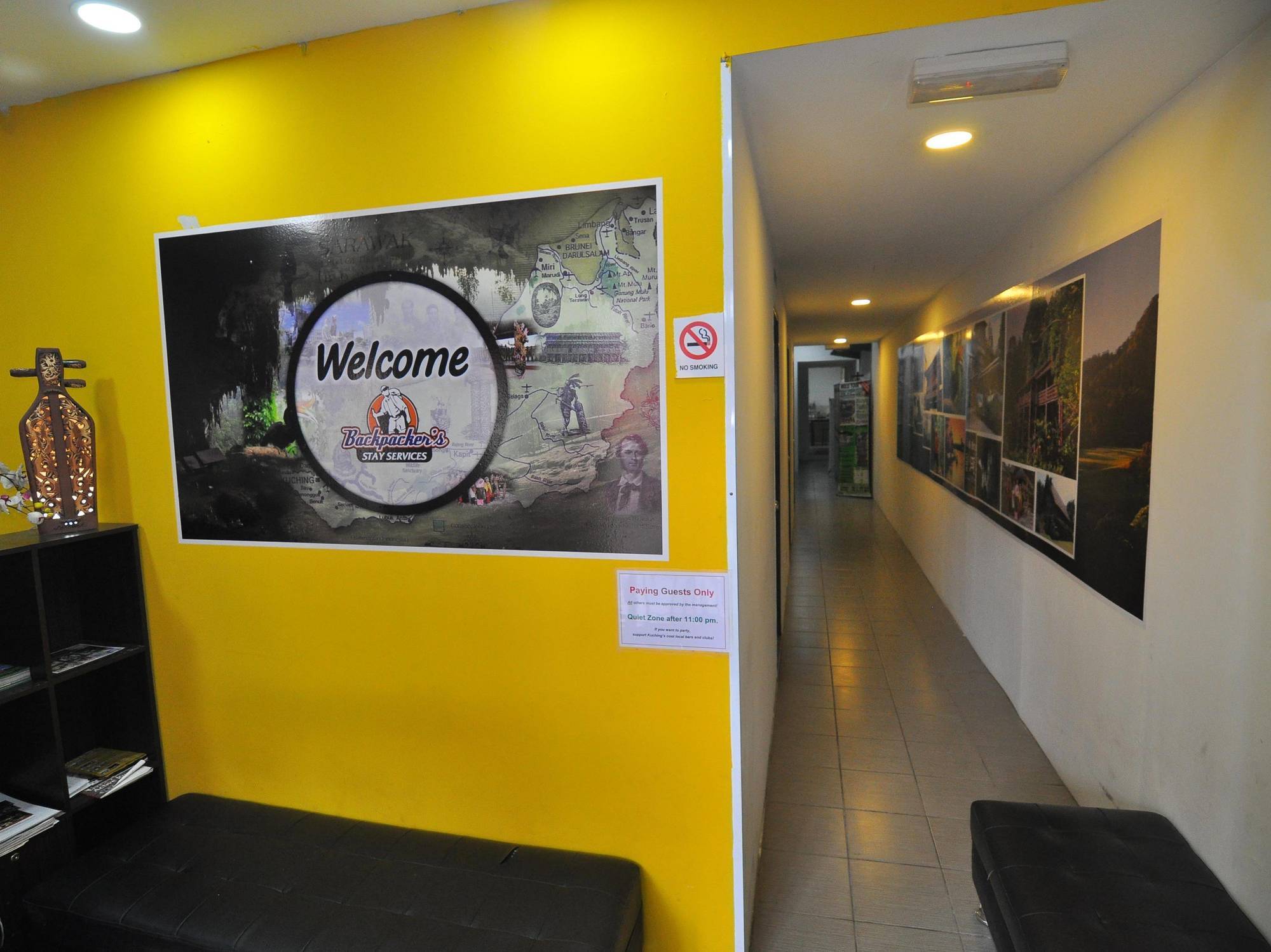 Spot On 89886 Backpacker'S Stay Services Kuching Bagian luar foto